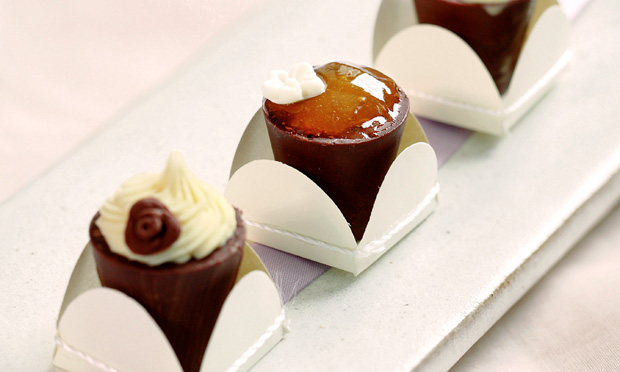 Copinhos de chocolate: você pode variar os sabores ou beber licor Copinhos de chocolate: você pode variar os sabores ou beber licor