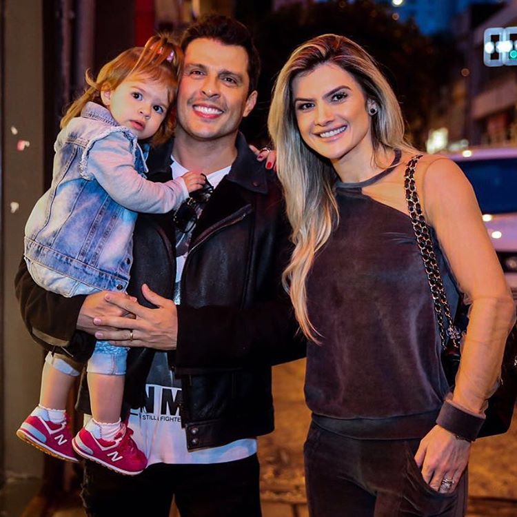 11 vídeos divertidos da Valentina, filha de Ceará e Mirella