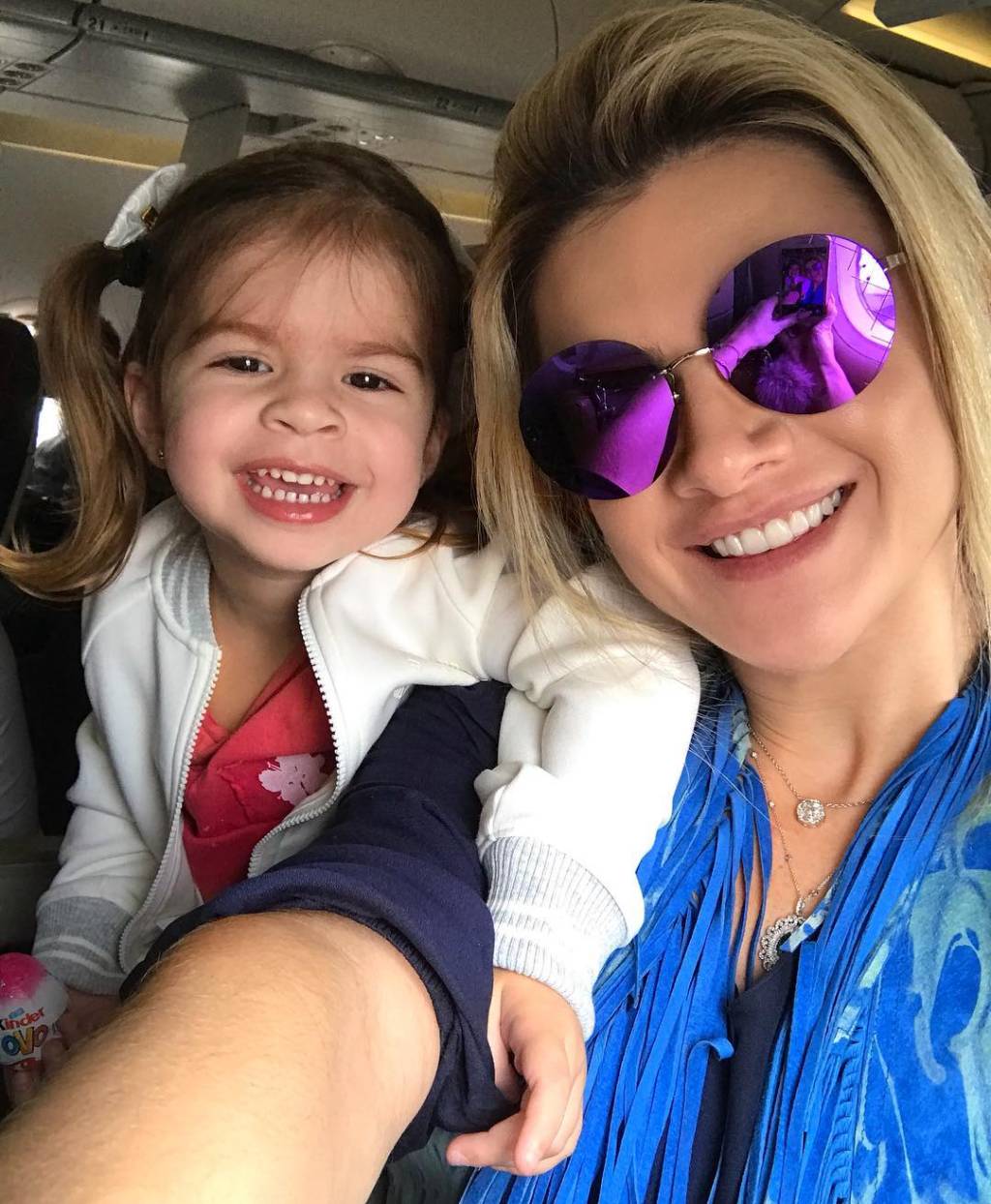 Em vídeo, Valentina Muniz mostra como a rotina de mãe é cansativa