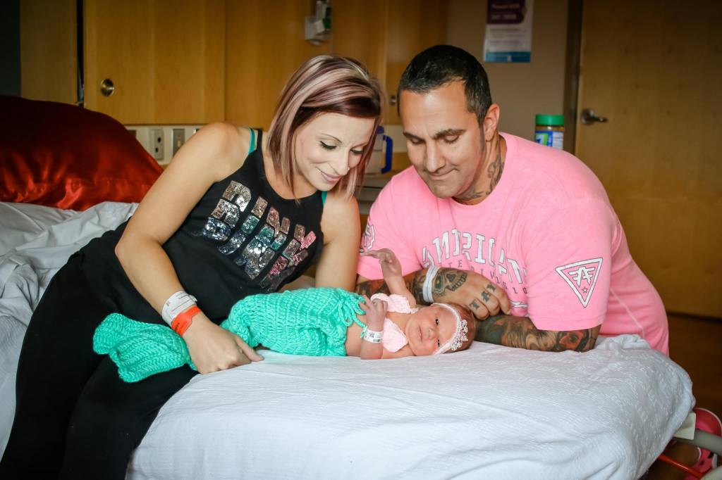 Recém-nascido morre depois de contrair herpes e mãe faz alerta