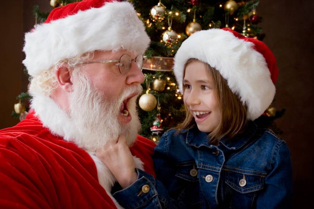 Até que ponto estimular a fantasia de Papai Noel é saudável?
