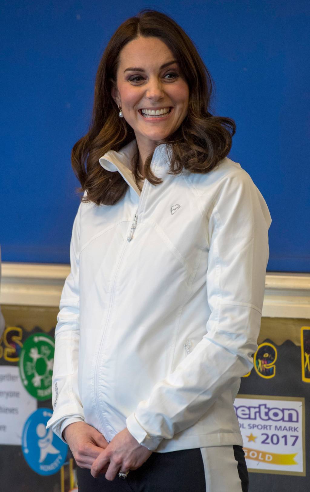 Kate Middleton exibe barriga da terceira gravidez