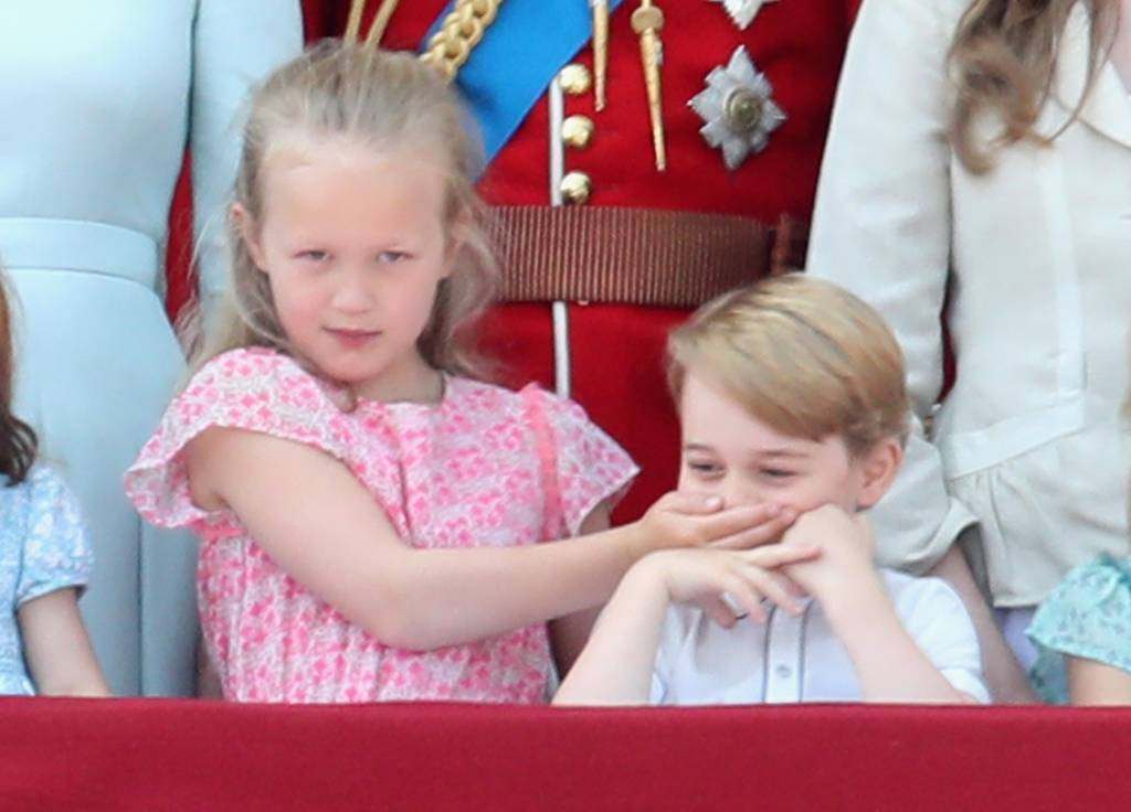 Savannah Phillips dá bronca em príncipe George Savannah Phillips dá bronca em príncipe George