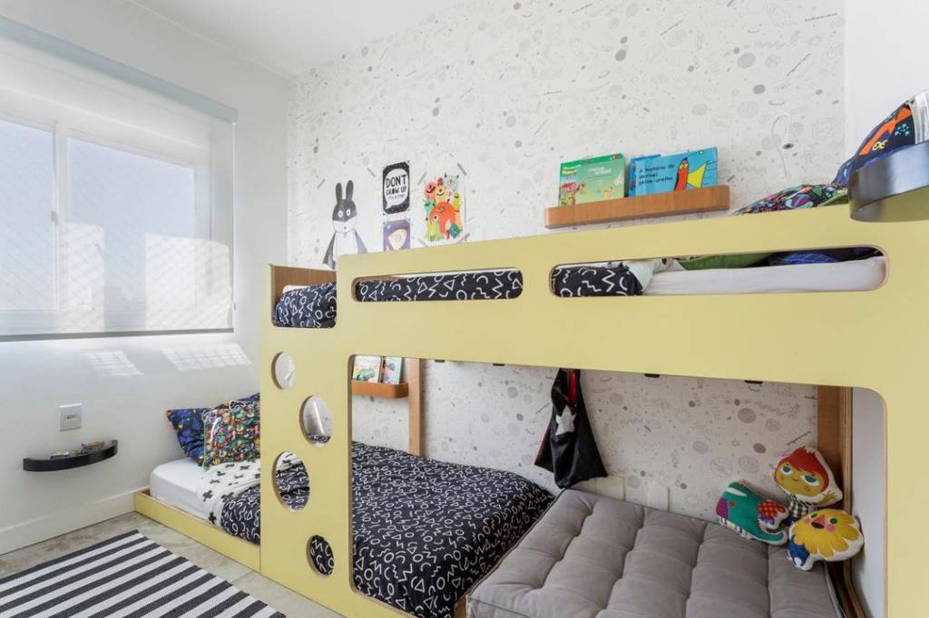 Amarelo e cinza: veja como usar a combinação de cores de 2021 no quartinho