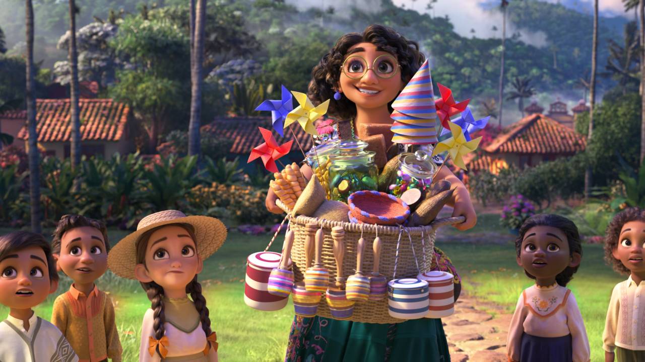 Mirabel, jovem protagonista do filme da Disney "Encanto"
