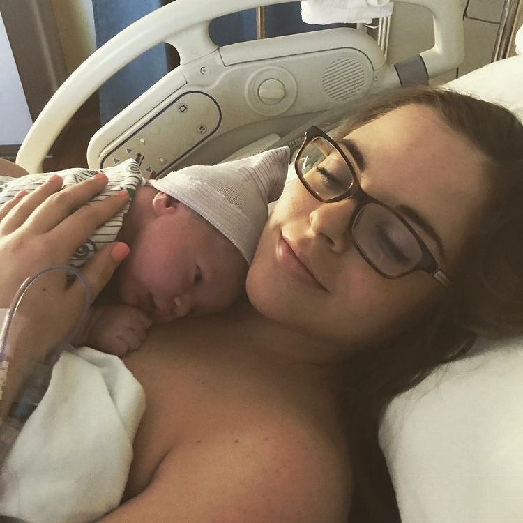 Mensagem sincera desta mãe resume os medos de quem espera o segundo filho