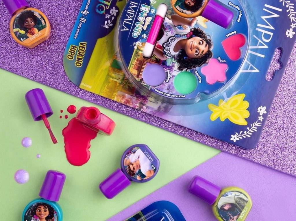 “Encanto”: marca lança esmaltes e paleta de maquiagem inspirados no filme