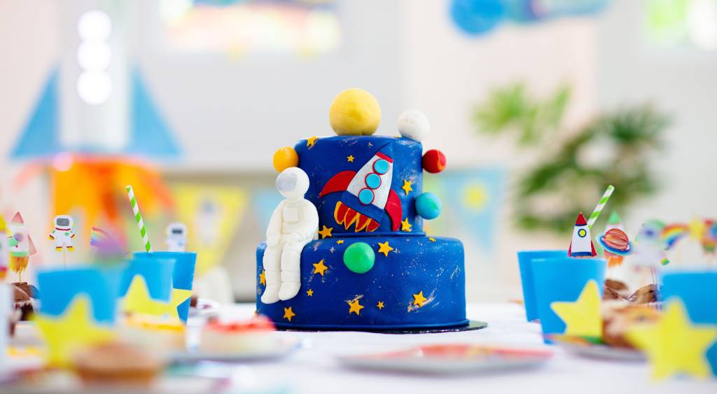 Festa infantil com tema “espaço”: 30 ideias para os pequenos astronautas